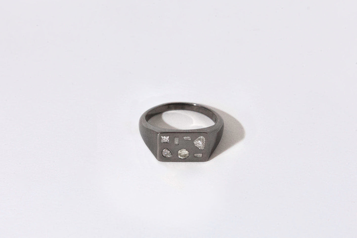 Debris Signet