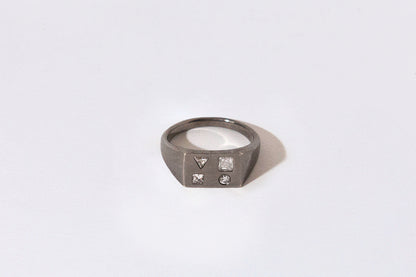 Debris Signet, STERLING SILVER