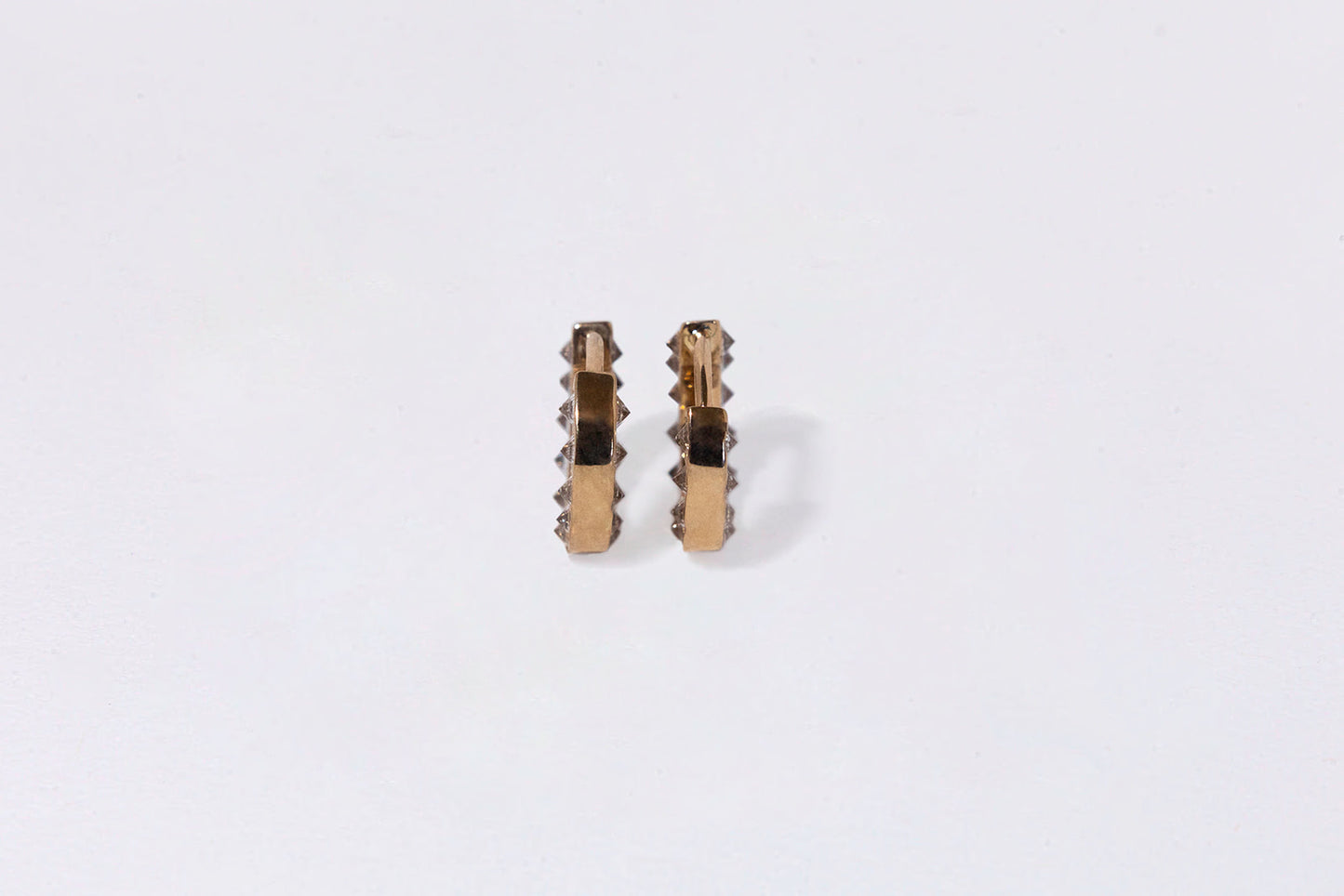 Spike Huggies, 14k