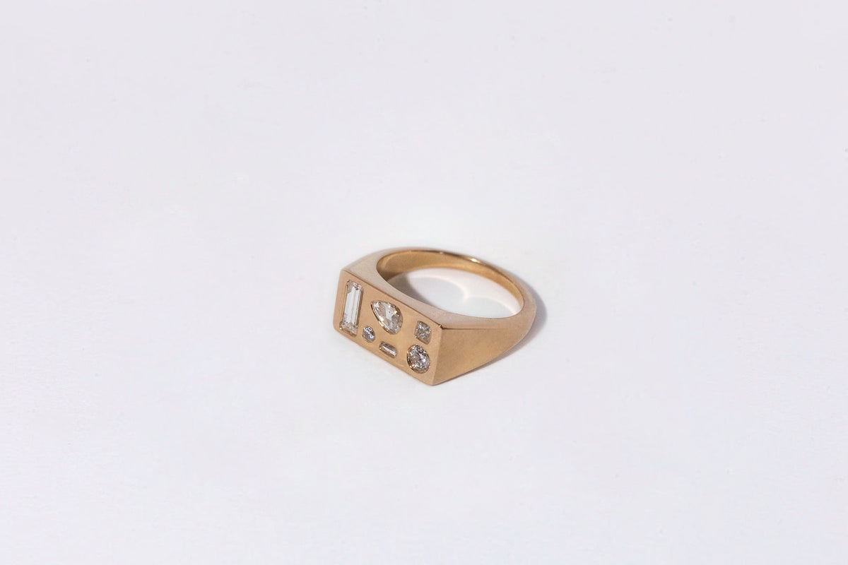 Debris Signet, 14K
